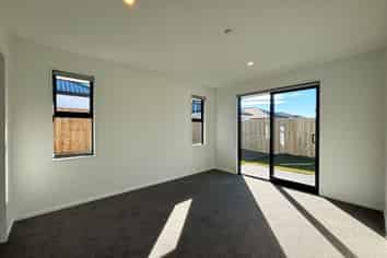 5 Campbell Drive, Lincoln