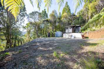 15 Te Aute Ridge Road, Waitakere