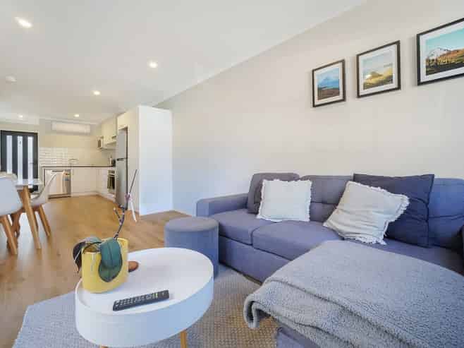 8 Honowai  Street, Kumeu