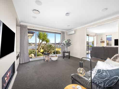 9 The Esplanade, Pegasus