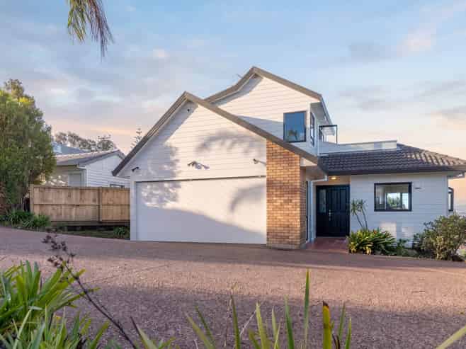 2/353 Glenfield Road, Glenfield