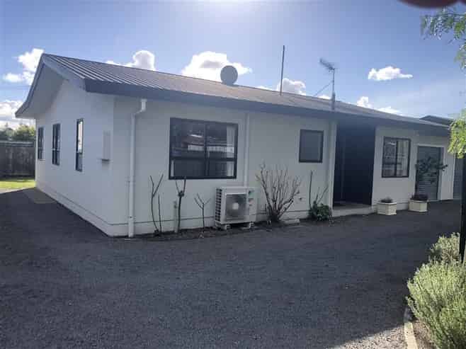 18a Middle Road , Havelock North
