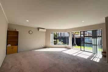 3/52 Millhouse Drive, Northpark