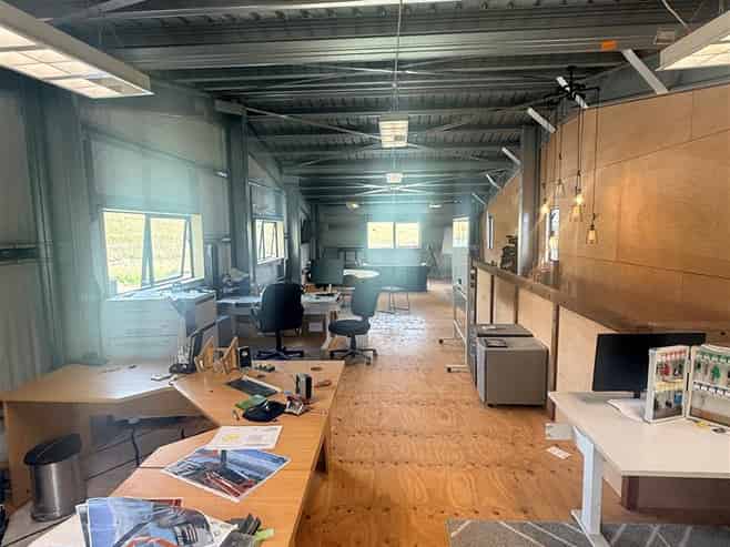 Top End Warehousing, Office & Yard