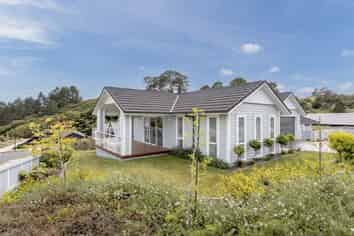 99 Adler Drive, Ohauiti
