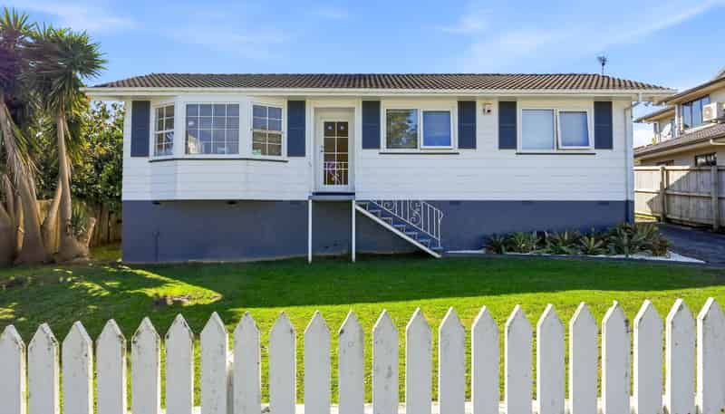 10 Shalimar Place, Clover Park