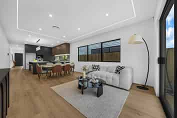 13 Star Cross Road, Karaka