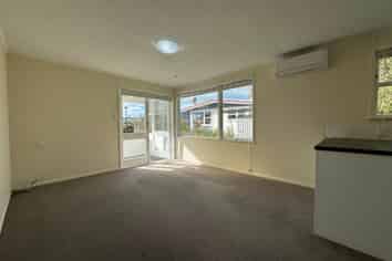 7/24 Bardia Street, Belmont