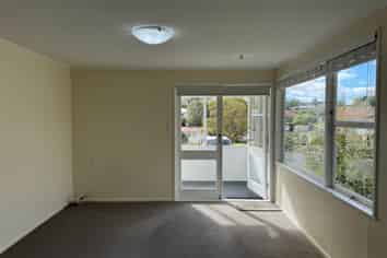 7/24 Bardia Street, Belmont