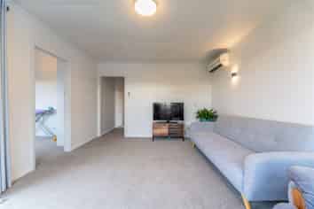 21 Grandi Avenue, Highfield