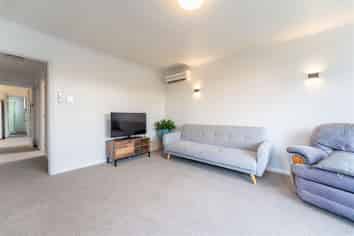 21 Grandi Avenue, Highfield
