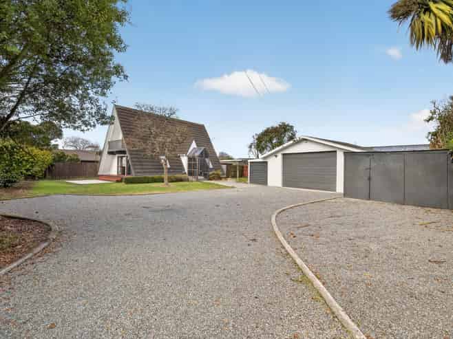 97B Johns Road, Northwood
