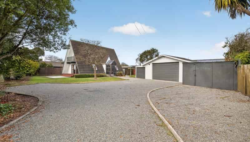 97B Johns Road, Northwood