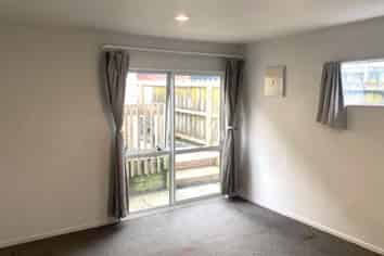 10A Hawkley Close, Flat Bush