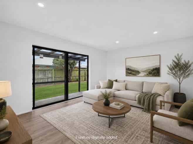 2/63a Mackworth Street, Woolston