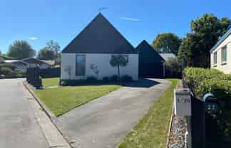 1/25 Kingham Place, Avonhead