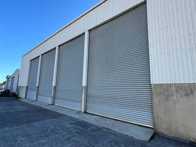 Warehousing in Seaview
