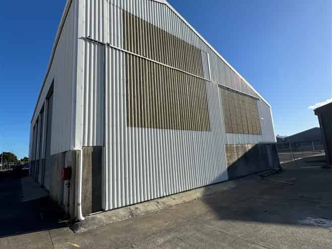 Warehousing in Seaview