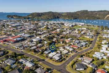 51a Cook Drive, Whitianga