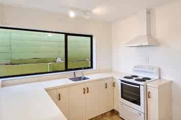 4/476 Devon Street East, Strandon