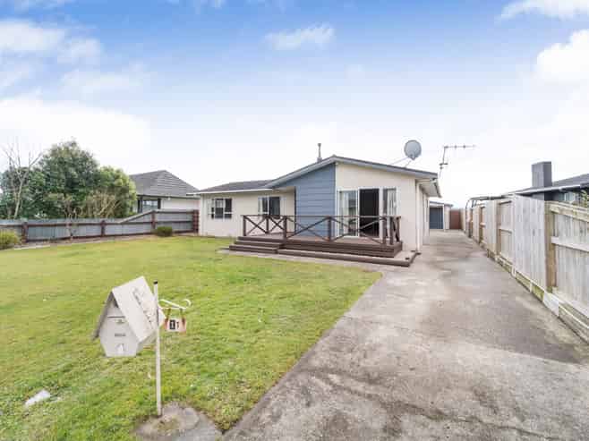 11 Paradise Place, Milson