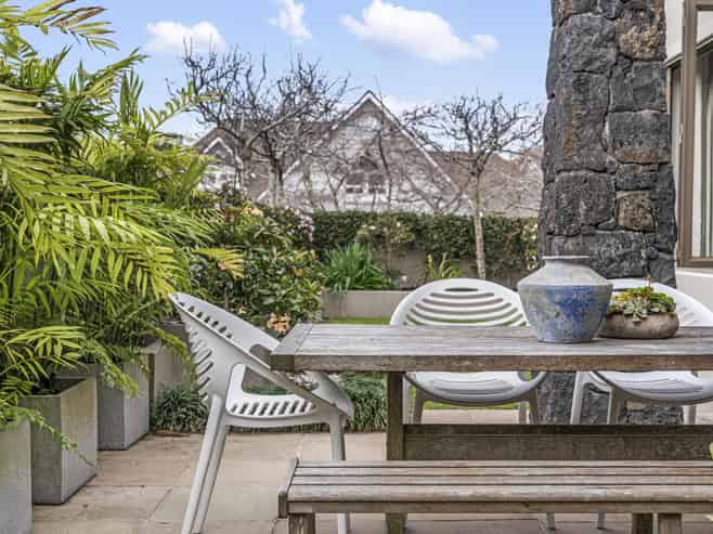 2 Brookland Place, Remuera