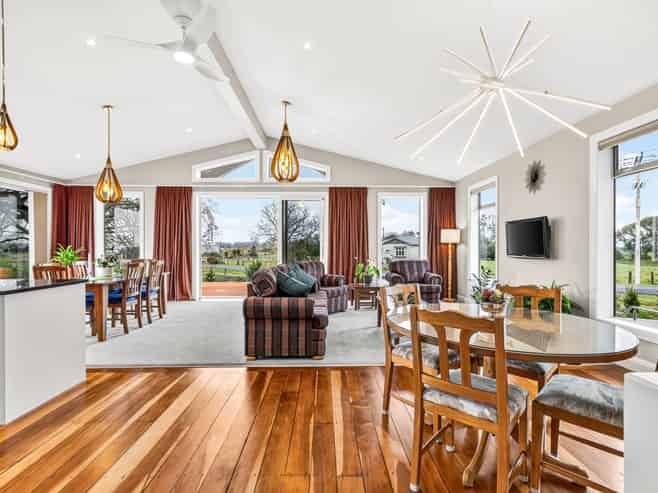 9 Mace Road, Te Aroha