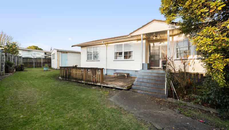 4 Crampton Place, Manurewa