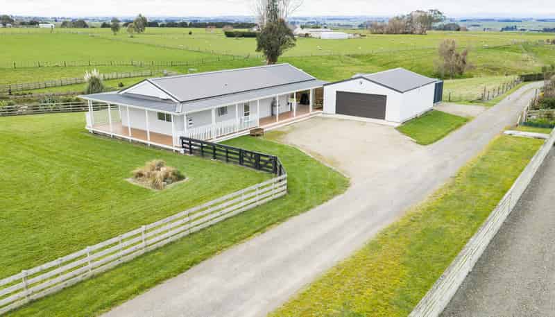 580 Mount Stewart Halcombe Road, Halcombe