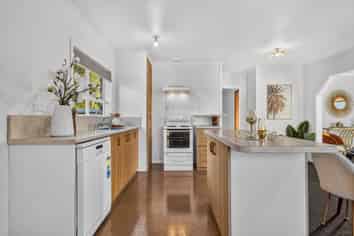 21 Laurelwood Avenue, Pukekohe