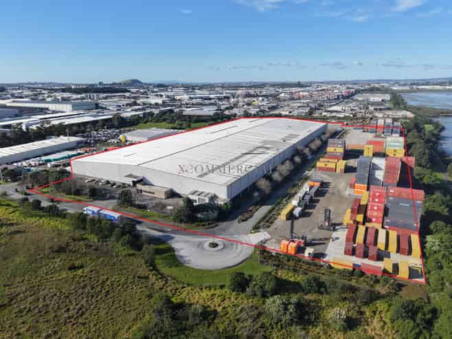 30,610sqm | Large Scale Distribution