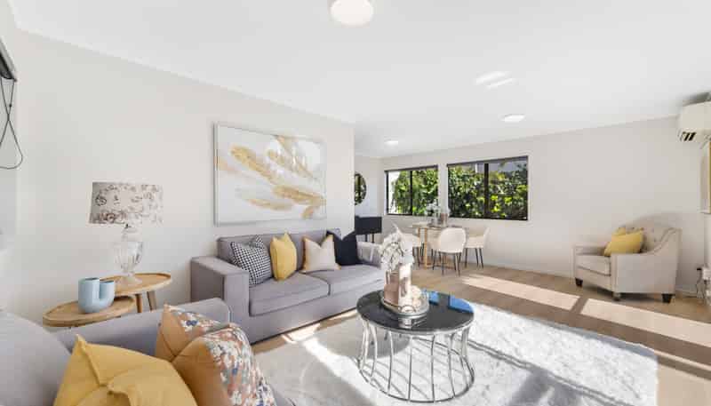 2/102 Elliot Street, Howick