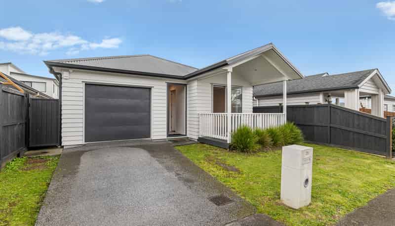 28 Waka Ama Road, Karaka