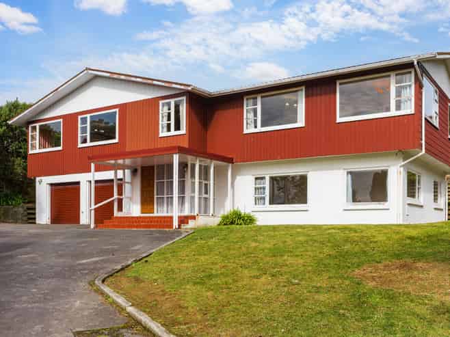 1 Bede Grove, Tawa
