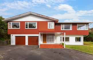 1 Bede Grove, Tawa
