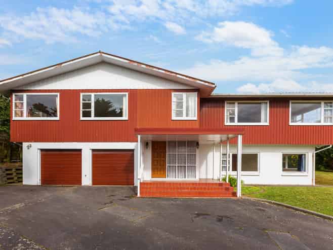 1 Bede Grove, Tawa