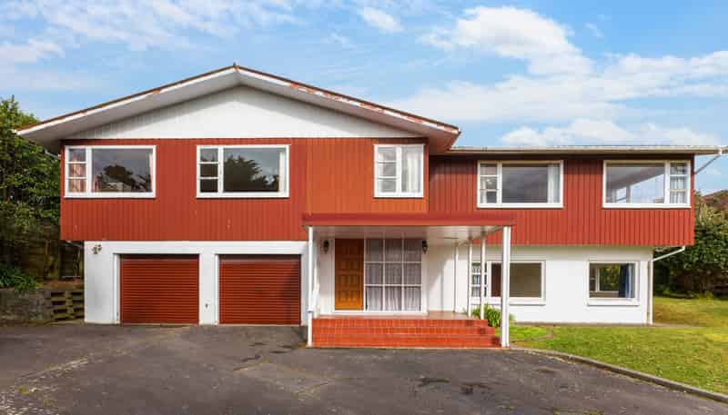 1 Bede Grove, Tawa