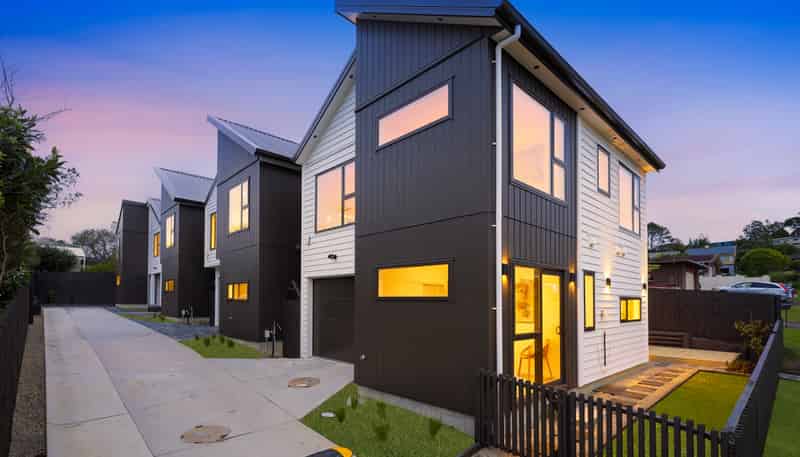 4 King Richard Avenue, Browns Bay