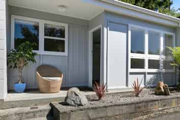 24A Dellar Grove , Silverstream