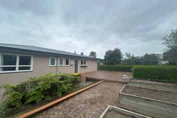 128 Lord Rutherford Road South, Brightwater