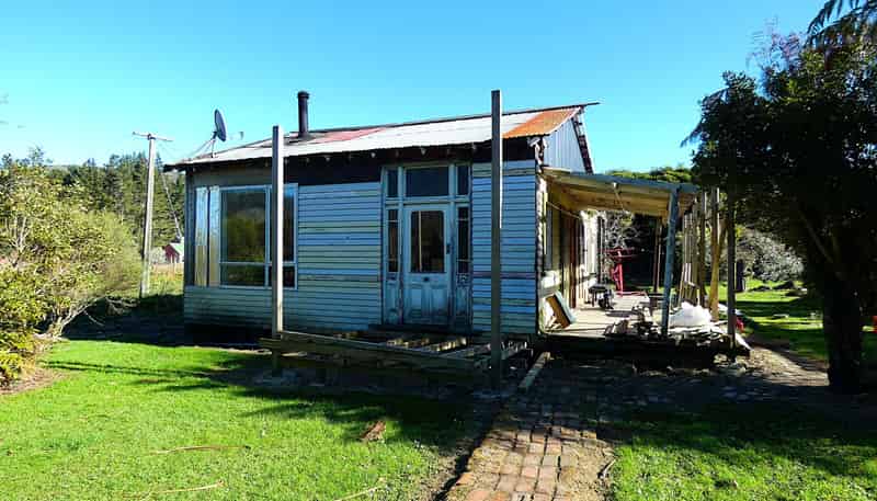 9 Halcyon Street, Seddonville