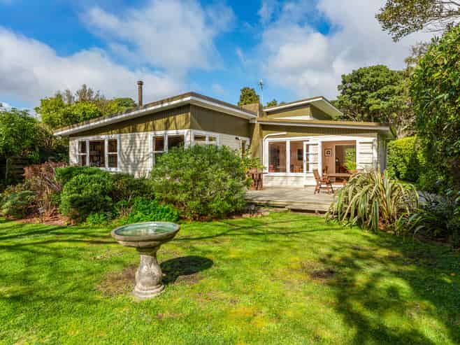 20 Kohekohe Road, Waikanae