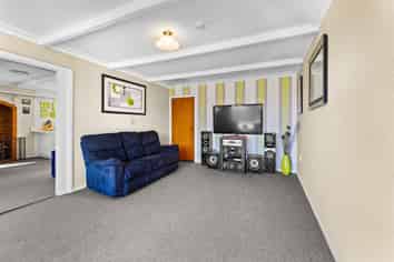 7 Glassey Drive, Allenton