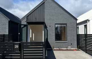 160 Mazengarb Road, Paraparaumu