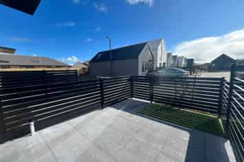 160 Mazengarb Road, Paraparaumu