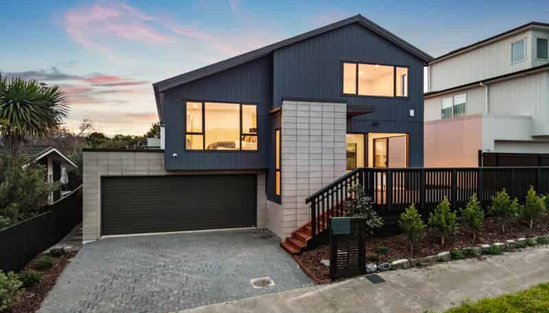 2A Carlisle Street, Glendowie
