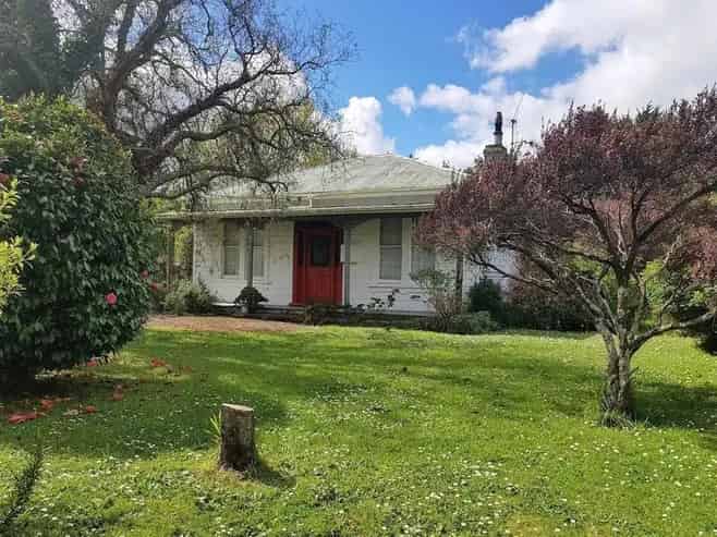 67 Stout Street, Shannon