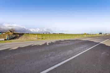 6.55 Acres Prime Positioned Commercial Land