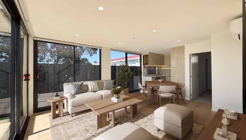 2/9 Utting Street, Birkdale