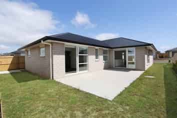 12 Olivia Road, Pukekohe